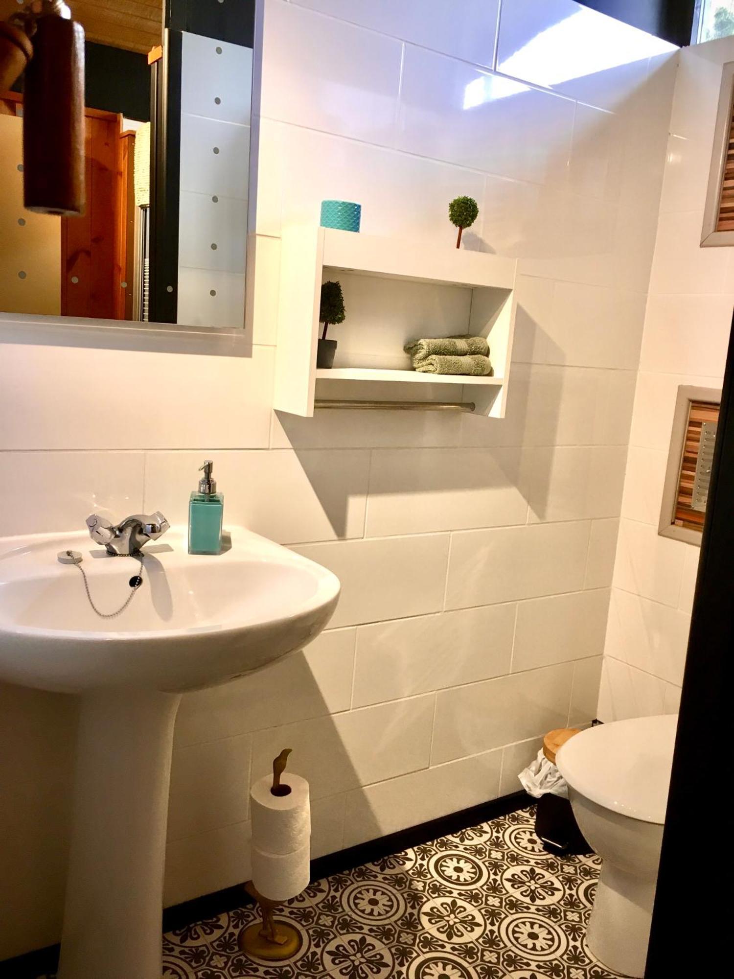 Caban Cwtch Villa Cenarth Luaran gambar